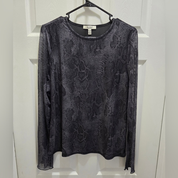 edited Tops - Edited By Remi Bader Women's Long Sleeve Mesh Top XL